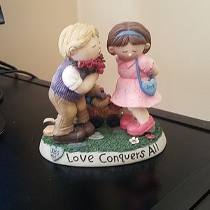 Zingle-Berry " Love Conquers All" Collectable
